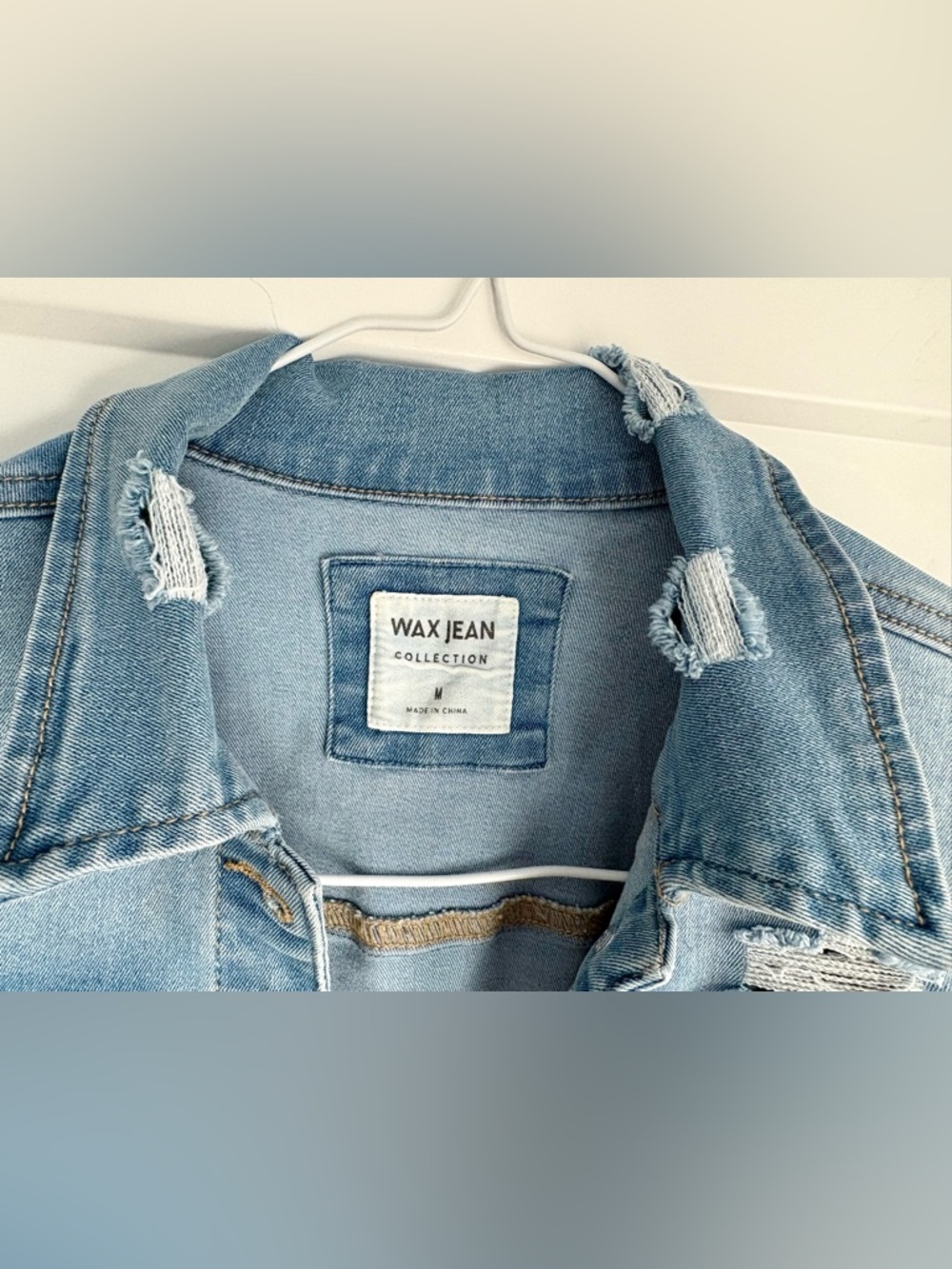 WILD FABLE | Light Blue Denim Jacket | Women’s Size Medium - Picture 4 of 14